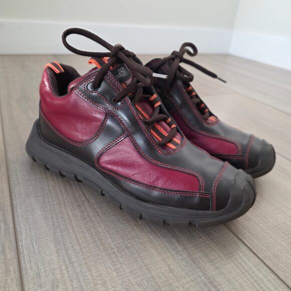 Portland Leather Goods Shoes - Portland Leather Goods Ankle Boots Burgundy Black Chunky Lug Sole Women Sz 36 EU